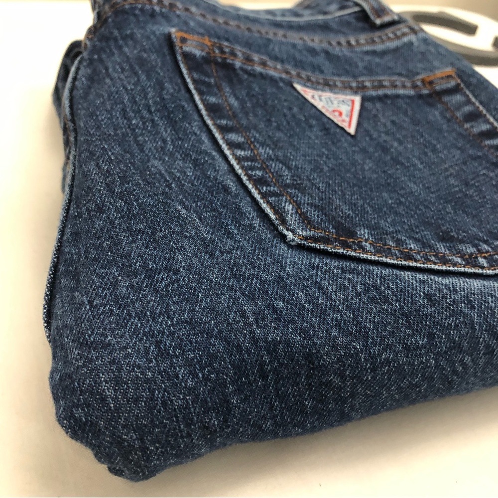 Vintage GUESS l Sz 26 l High Waisted l Straight Leg Mommy Jeans